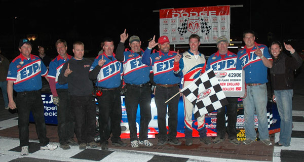 600wide-DSC_9648.jpg (65732 bytes)